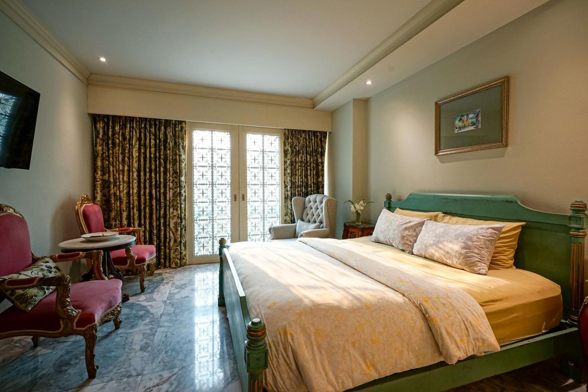 Hotel At Pingnakorn Riverside Chiang Mai