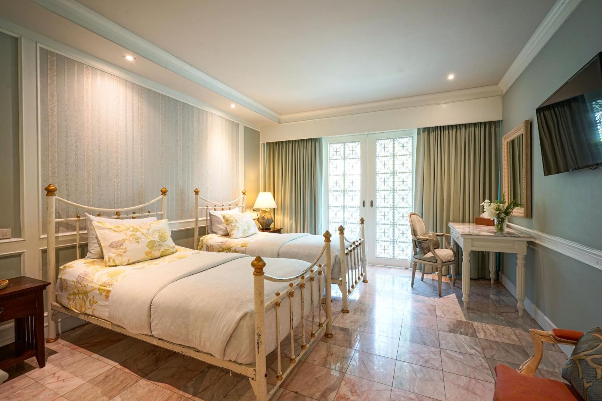 Hotel At Pingnakorn Riverside